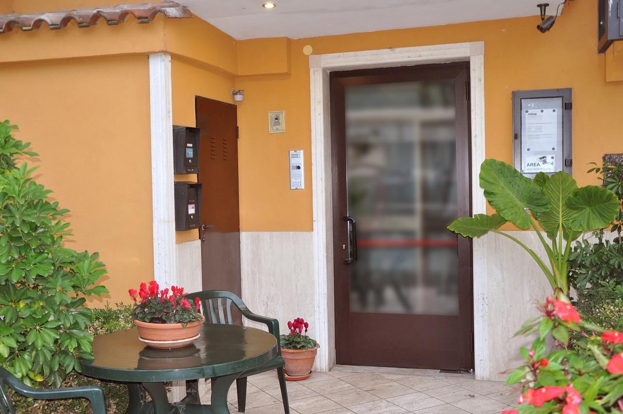 Albergo Casa Lupi Guidonia Exterior foto